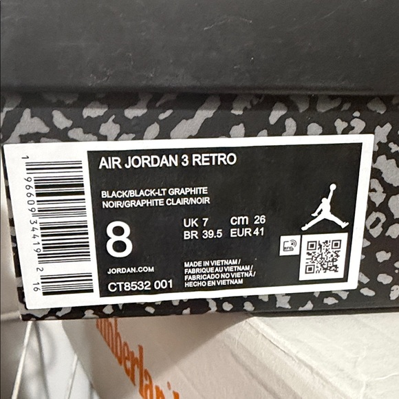 Black Air Jordan3 Sneakers(Black Cat) - Picture 7 of 7